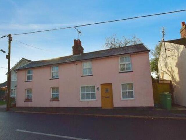 House for sale in Chipping Hill, Essex