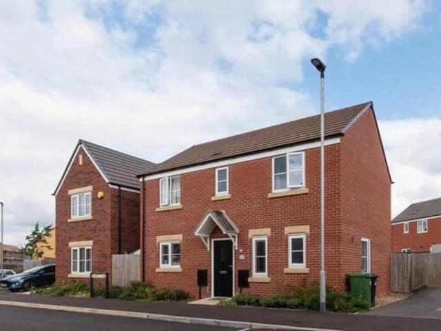 House for sale in Hampton Green, Cambridgeshire