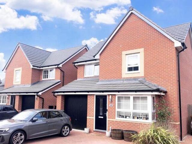 House for sale in Hampton Green, Cambridgeshire
