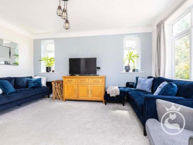 Farm for sale in Lilliput, Poole