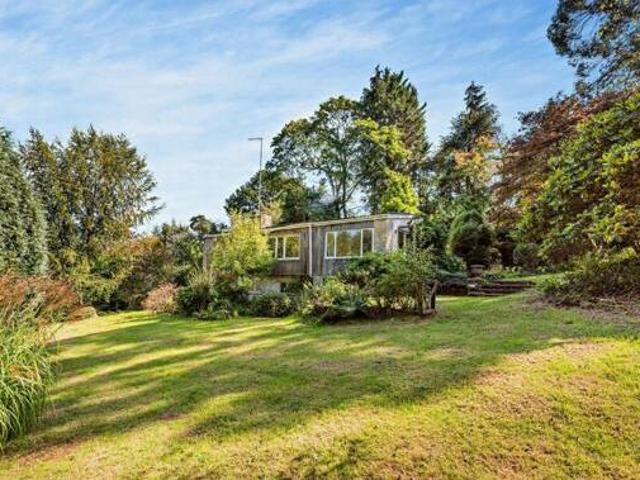 House for sale in Fole, Surrey