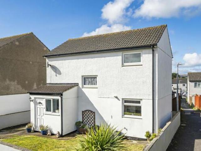 House for sale in Hayle, Cornwall