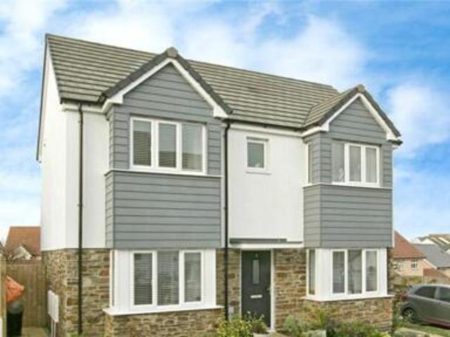 House for sale in Hayle, Cornwall