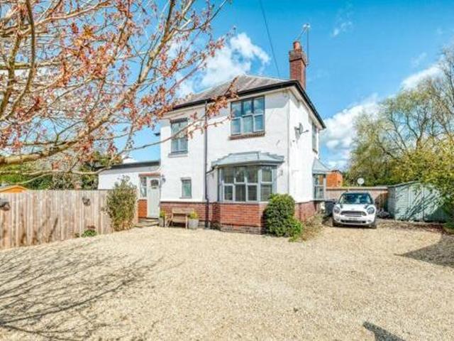 House for sale in Headless Cross, Redditch