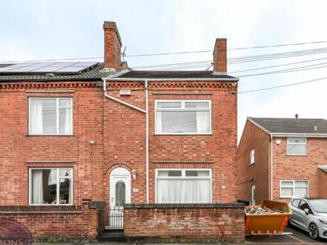 House for sale in Kedleston, East Midlands