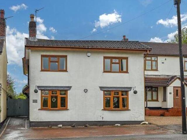 House for sale in Broomhill, Chadsmoor