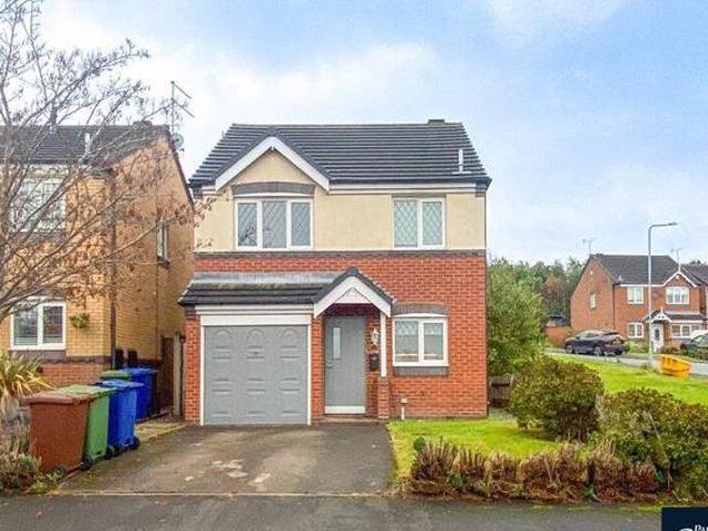 House for sale in Heath Hayes and Wimblebury, Chadsmoor