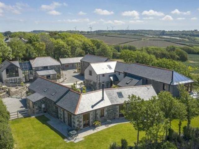 House for sale in Helston, Cornwall
