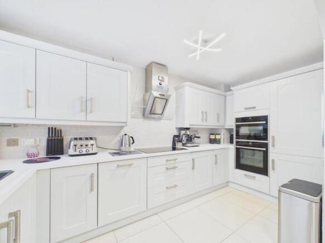 Farm for sale in Llansamlet, Wales
