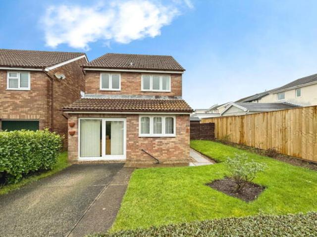 Farm for sale in Waunarlwydd, Wales