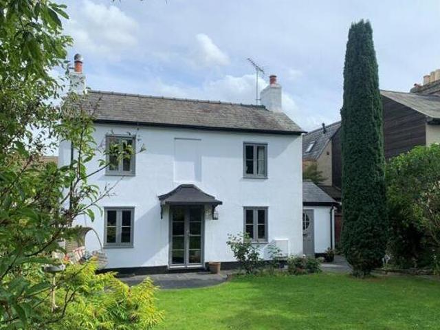 House for sale in King's Walden, Hertfordshire