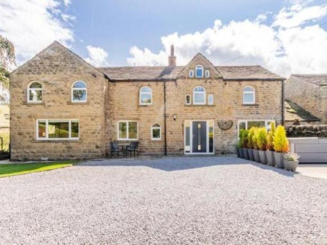 House for sale in Holmfirth, West Yorkshire