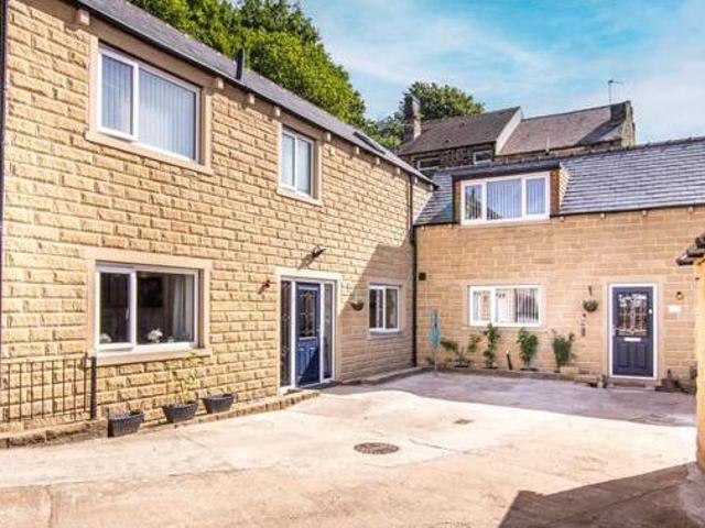 House for sale in Highfields, Huddersfield