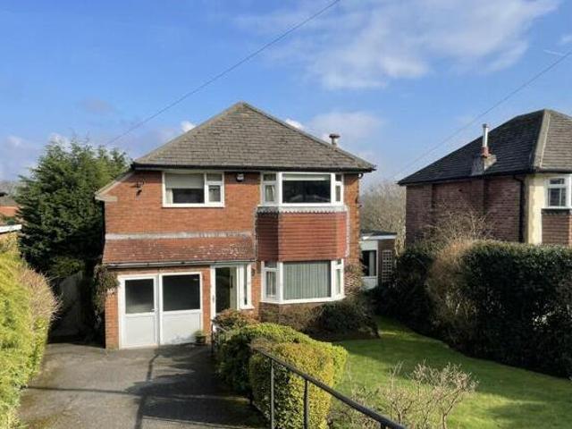 House for sale in Huddersfield, Kirklees
