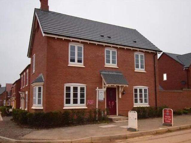 House for sale in Coalville, Leicestershire