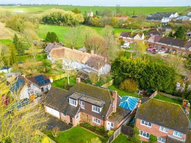 House for sale in Hungerford