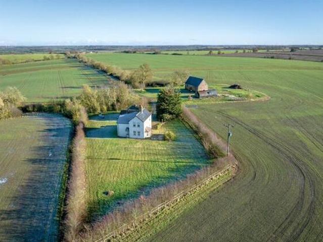 House for sale in Huntingdon