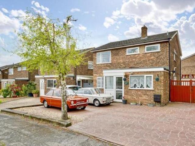 House for sale in Huntingdon
