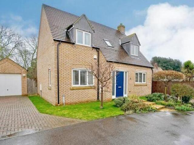 House for sale in Huntingdon