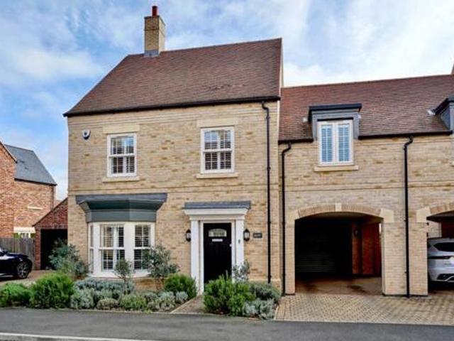 House for sale in Huntingdon