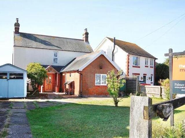 House for sale in Key Street, Suffolk