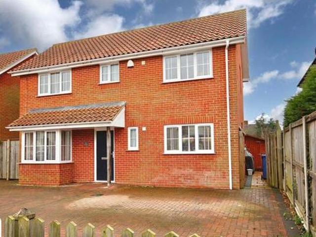 House for sale in Key Street, Suffolk