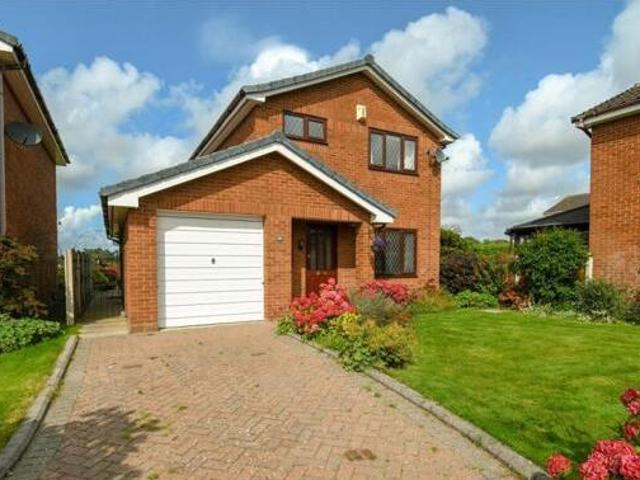 House for sale in Birkenhead, Liverpool City Region