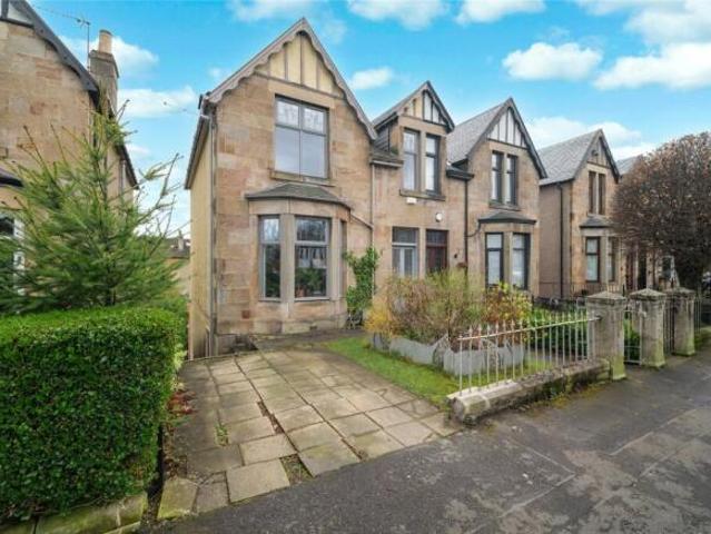 Farm for sale in Rutherglen, Scotland