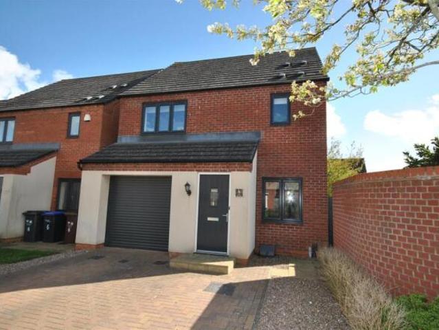Farm for sale in Northampton, Northamptonshire