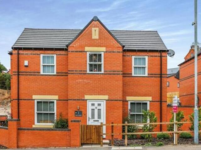 House for sale in City of London, Greater London