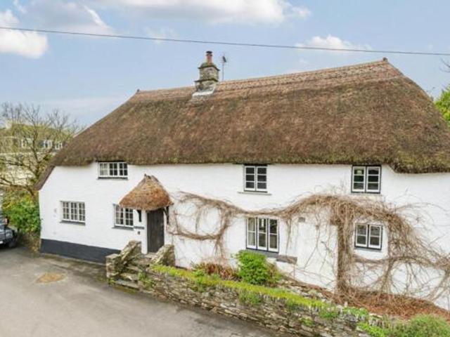House for sale in Strode, Devon