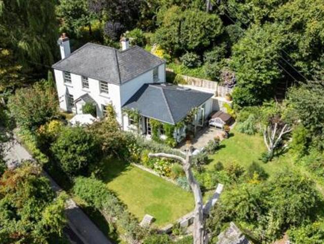House for sale in Strode, Devon