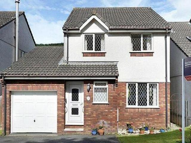 House for sale in Strode, Devon