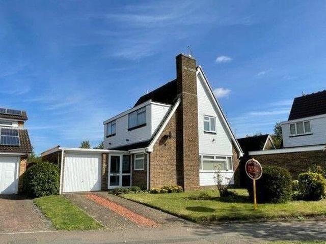 House for sale in Northampton, Northamptonshire