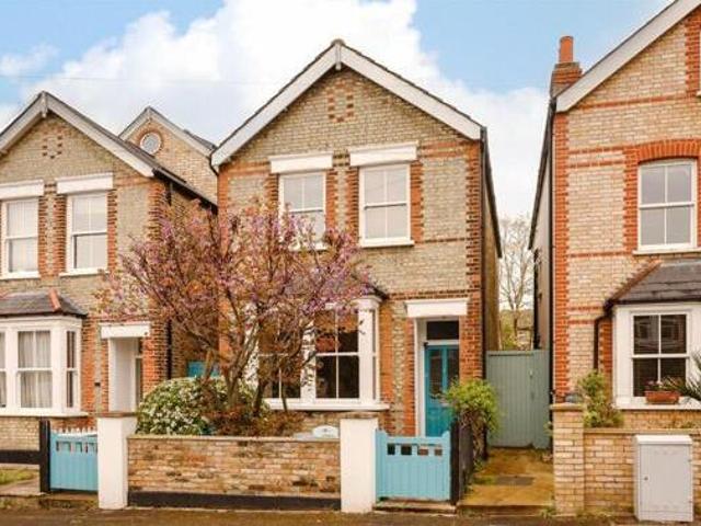 House for sale in Kingston Upon Thames, Greater London