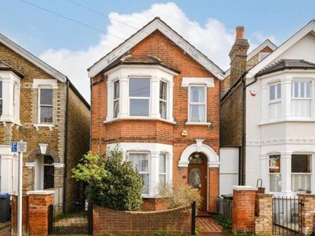 House for sale in Kingston Upon Thames, Greater London