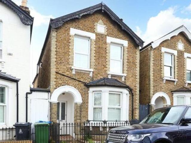 House for sale in Kingston Upon Thames, Greater London