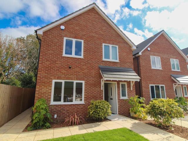 Farm for sale in Kinson, Bournemouth