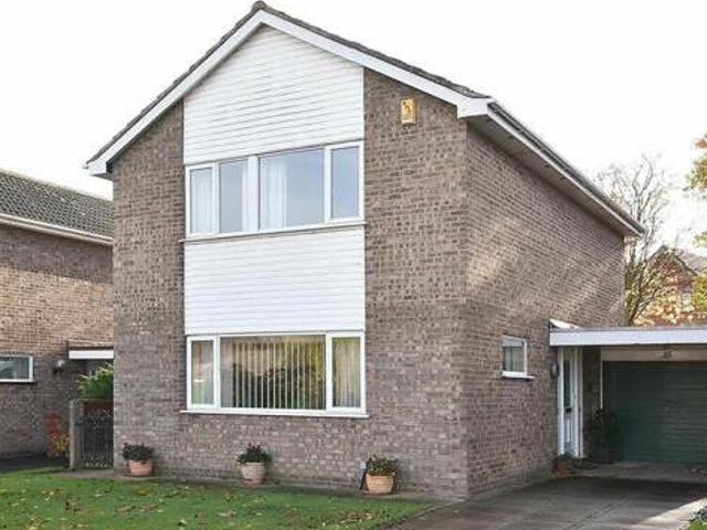 House for sale in Knutsford