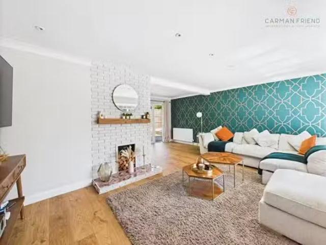 House for sale in Pulford