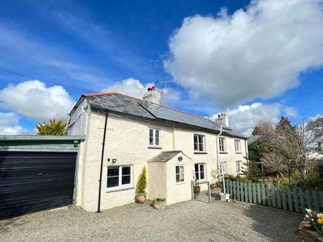 House for sale in Launceston, Cornwall