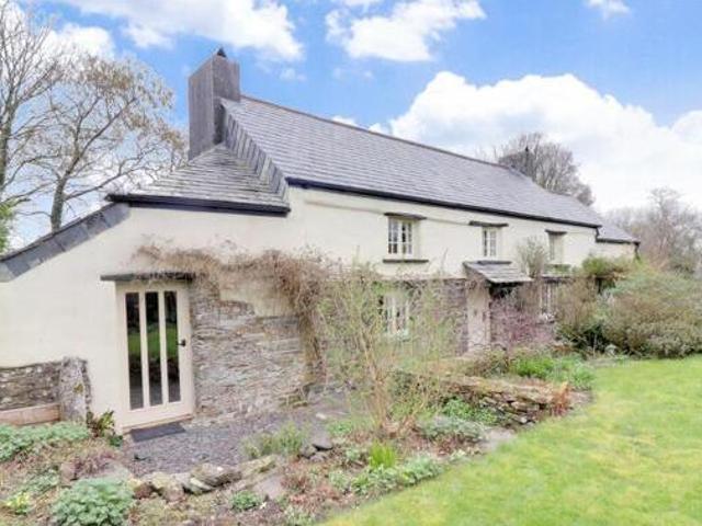 House for sale in Launceston, Cornwall