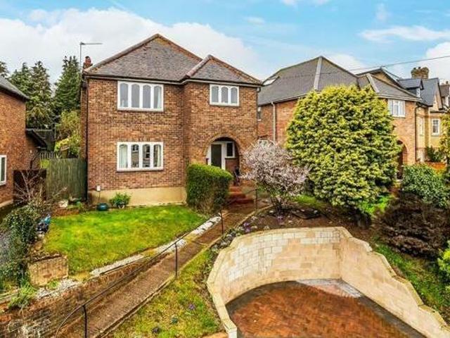 House for sale in Pachesham Park, Surrey