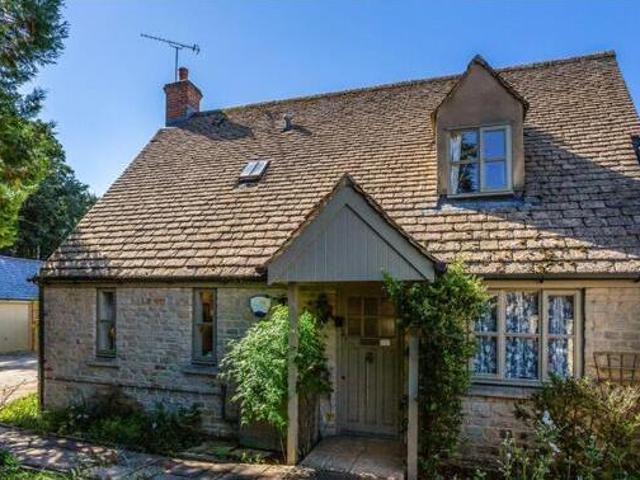 House for sale in Fossebridge, Gloucestershire