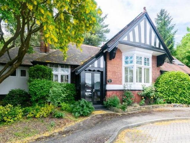 House for sale in Chapel Allerton, West Yorkshire