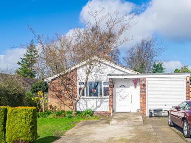 House for sale in Harewood, West Yorkshire