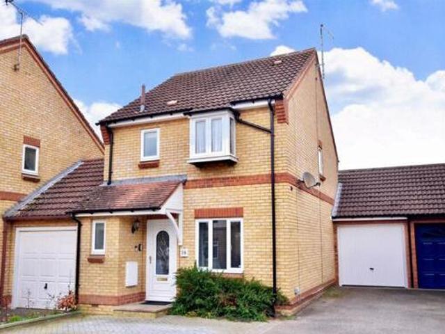 House for sale in Leighton-Linslade, Leighton Buzzard