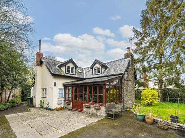 House for sale in Sandpits