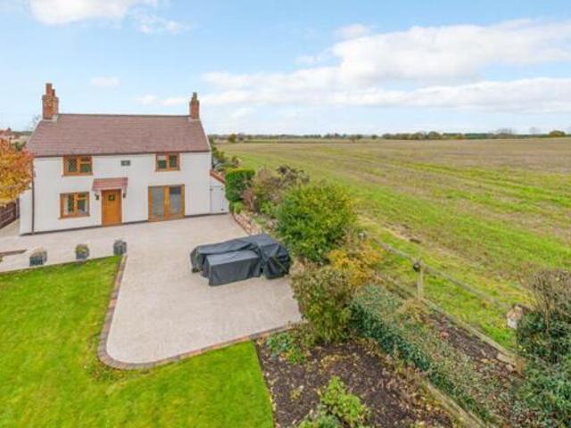 House for sale in Brayford, Lincolnshire