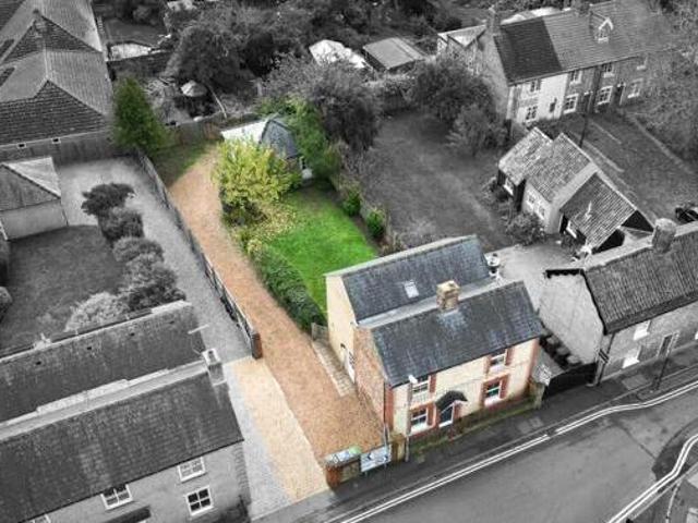 House for sale in Lyons, Greater London